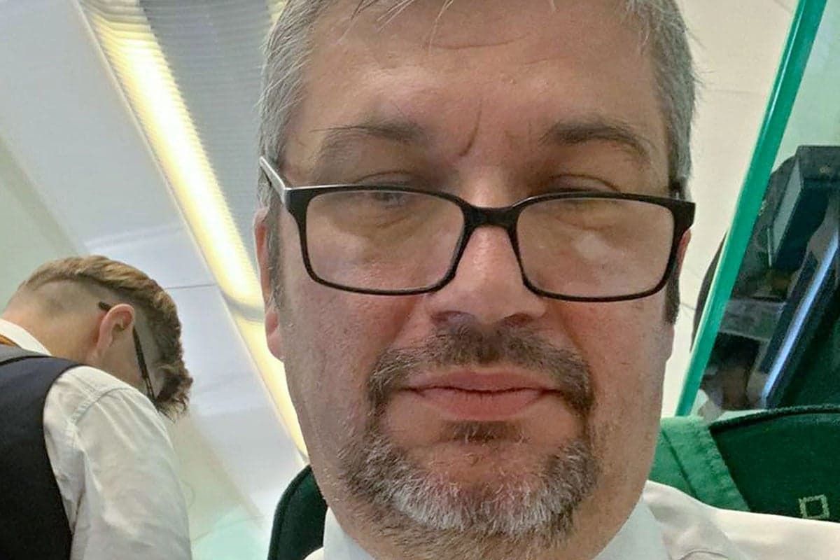 Zugló helyett Hadházy az országot járja