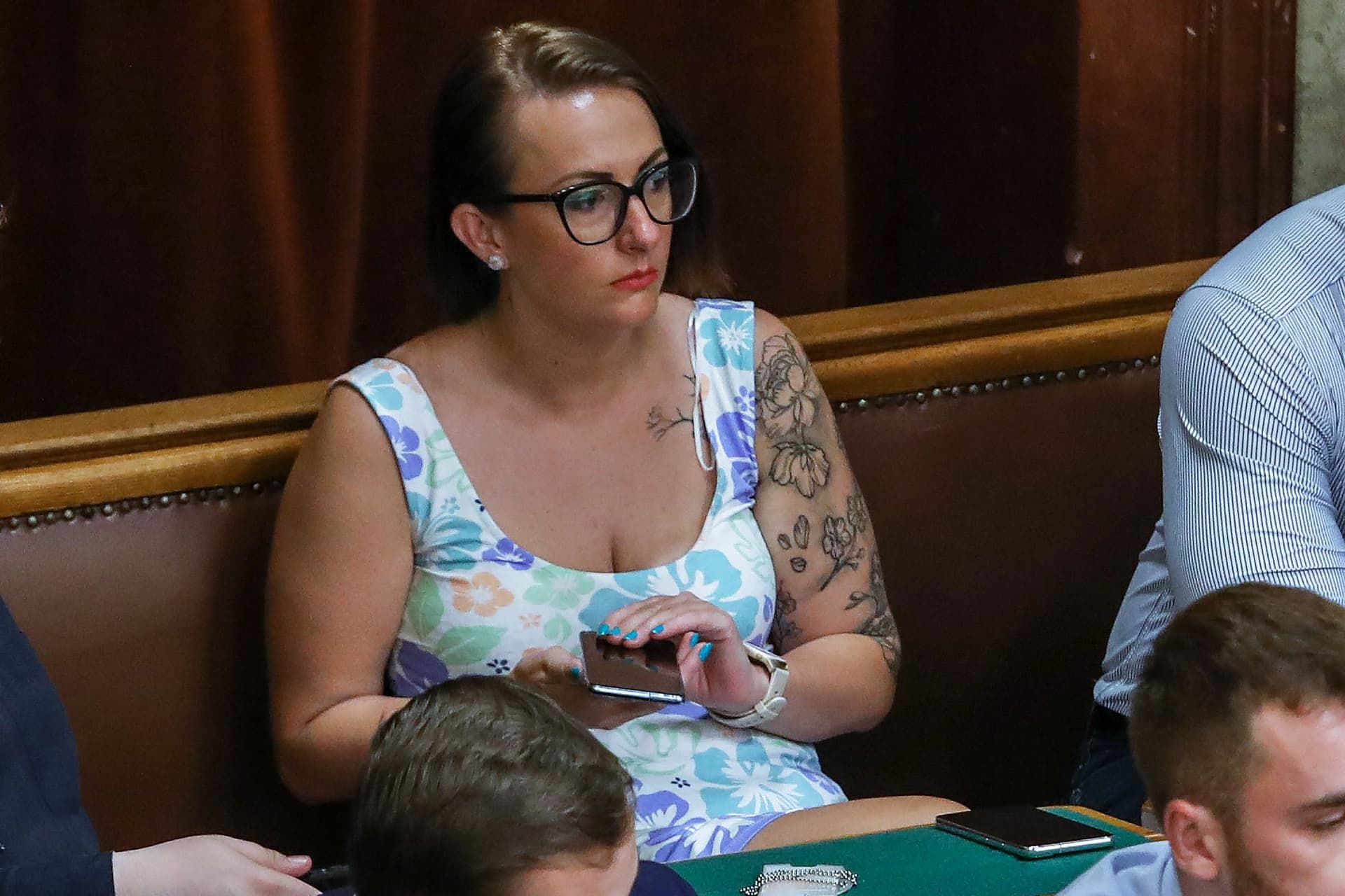 A bukott elnök folytatná hintapolitikáját