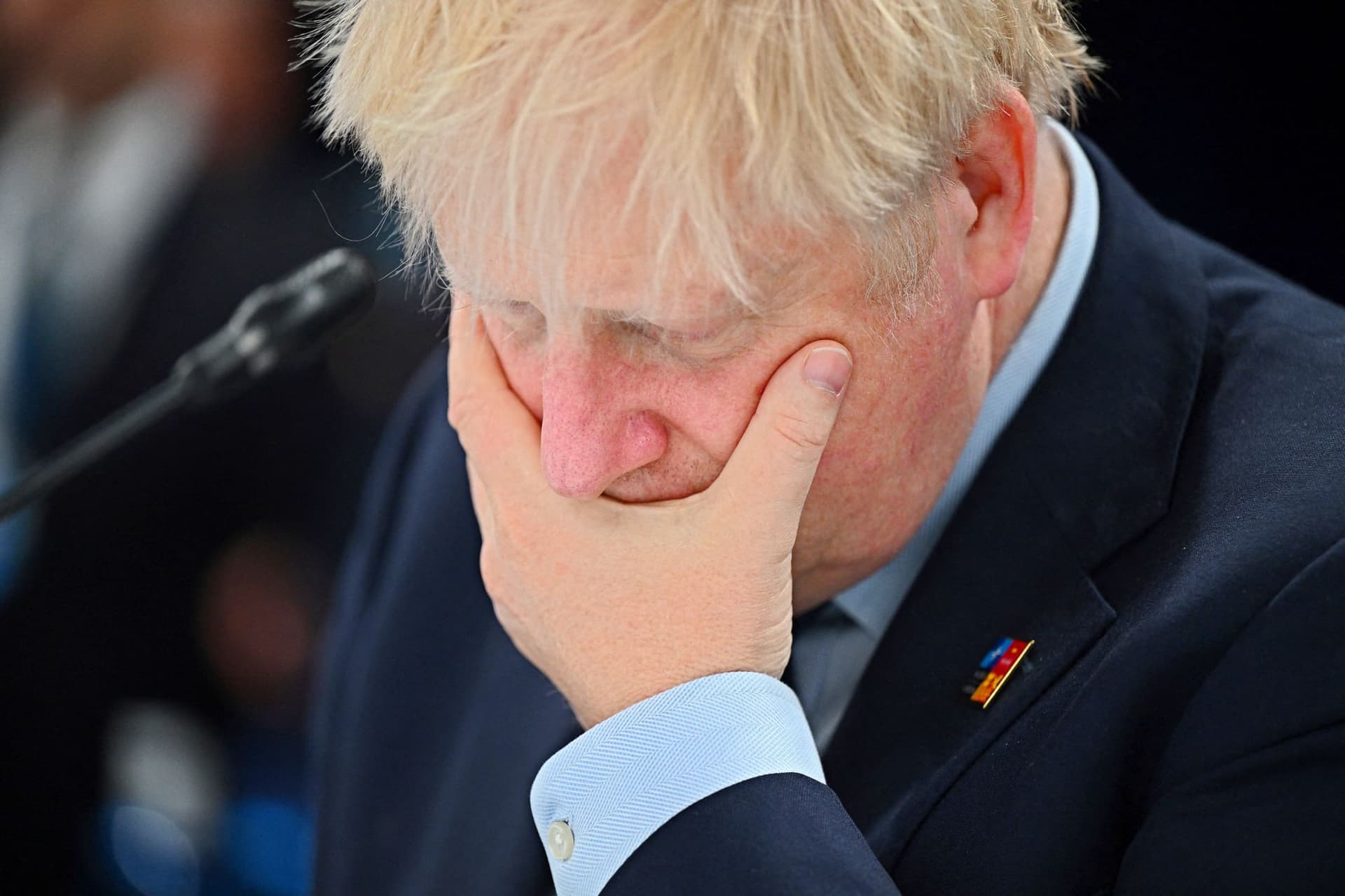 Hagyományos konzervatív választókörzeteket hódított el az ellenzék a brit időközi választásokon
