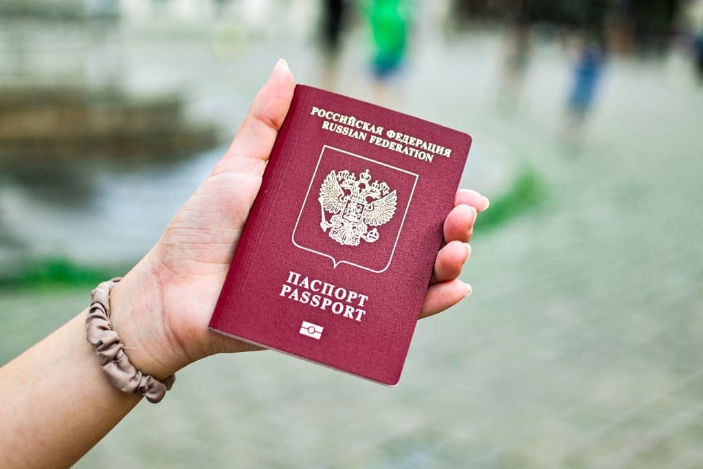 Érvénybe lépett a beutazási korlátozás az orosz állampolgárokkal szemben a három balti országban