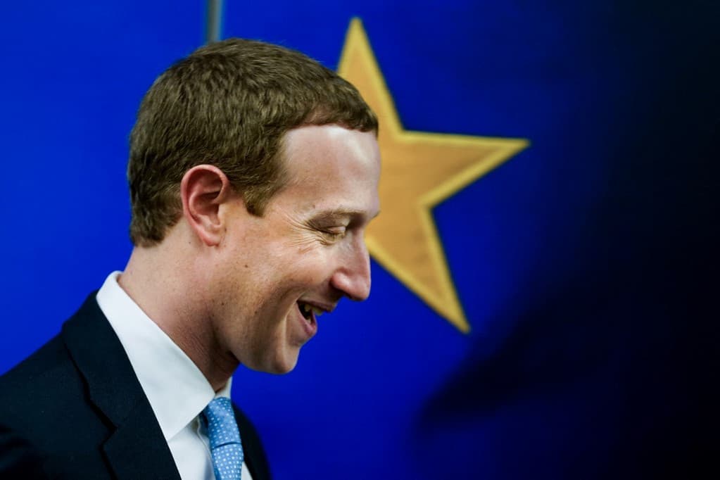 Az FBI figyelmeztette a Facebook-vezért a várható Hunter Biden-botrányra