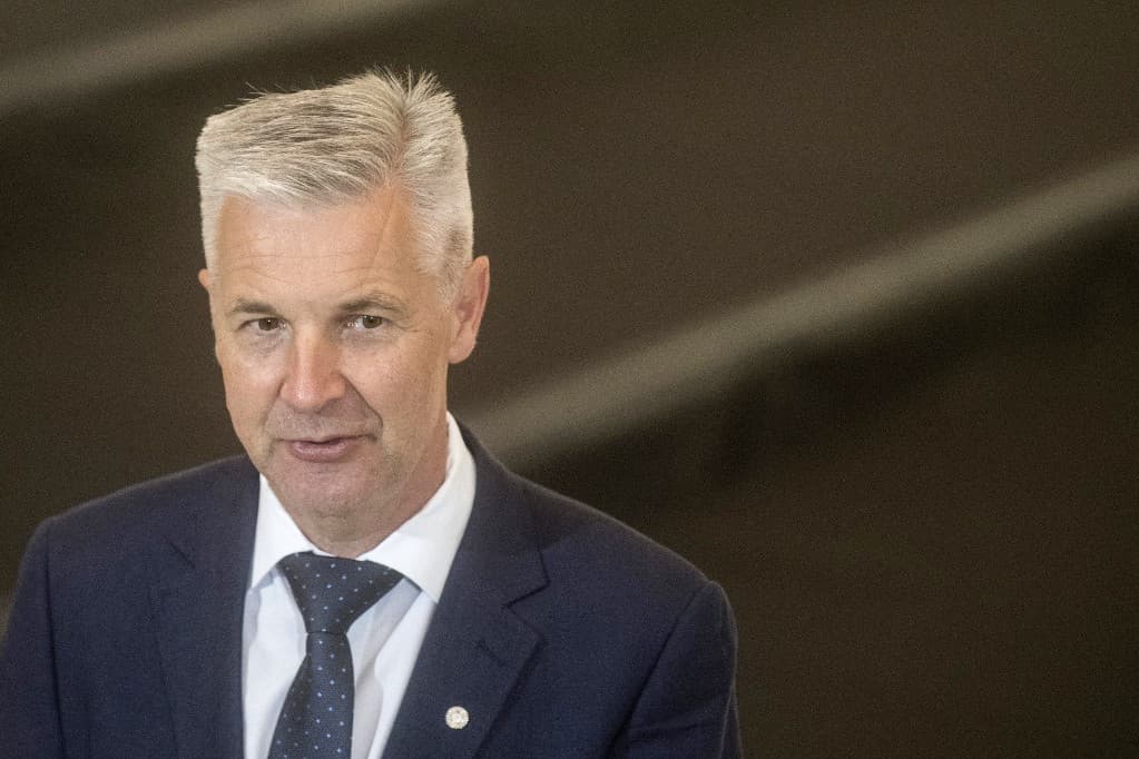 Lettország visszavezetné a sorkatonaságot