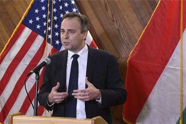 Szankciós listára tették az amerikaiak a Nemzetközi Beruházási Bank magyar vezetőjét