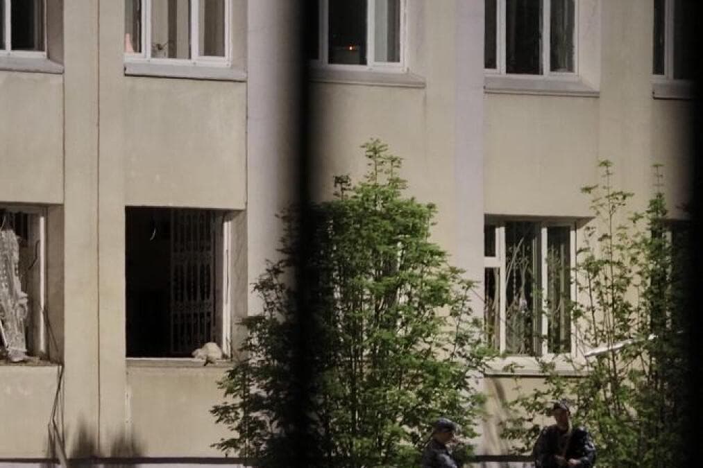 Halálos lövöldözés egy orosz általános iskolában