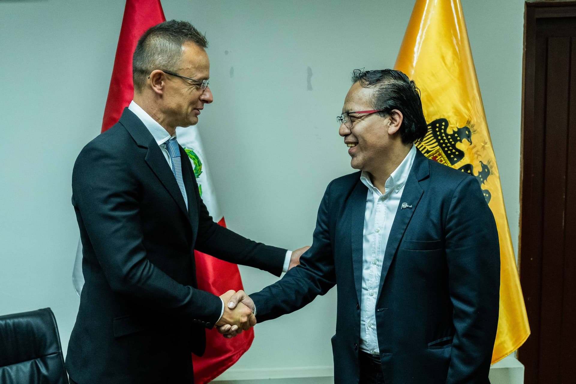 Szijjártó Péter közelebb hozta Perut