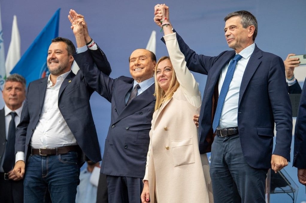 Silvio Berlusconitól Olaszország megtanulta, soha ne adja fel!