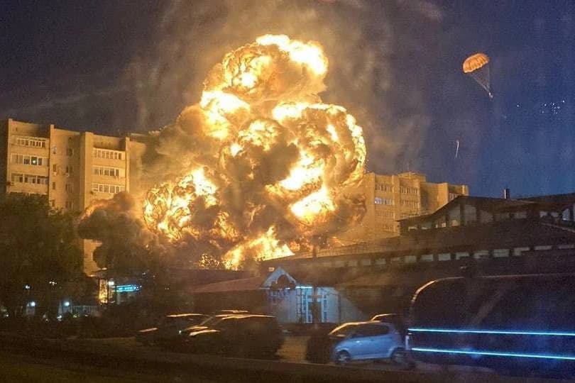 Lakott területre zuhant egy orosz harci repülőgép Oroszországban