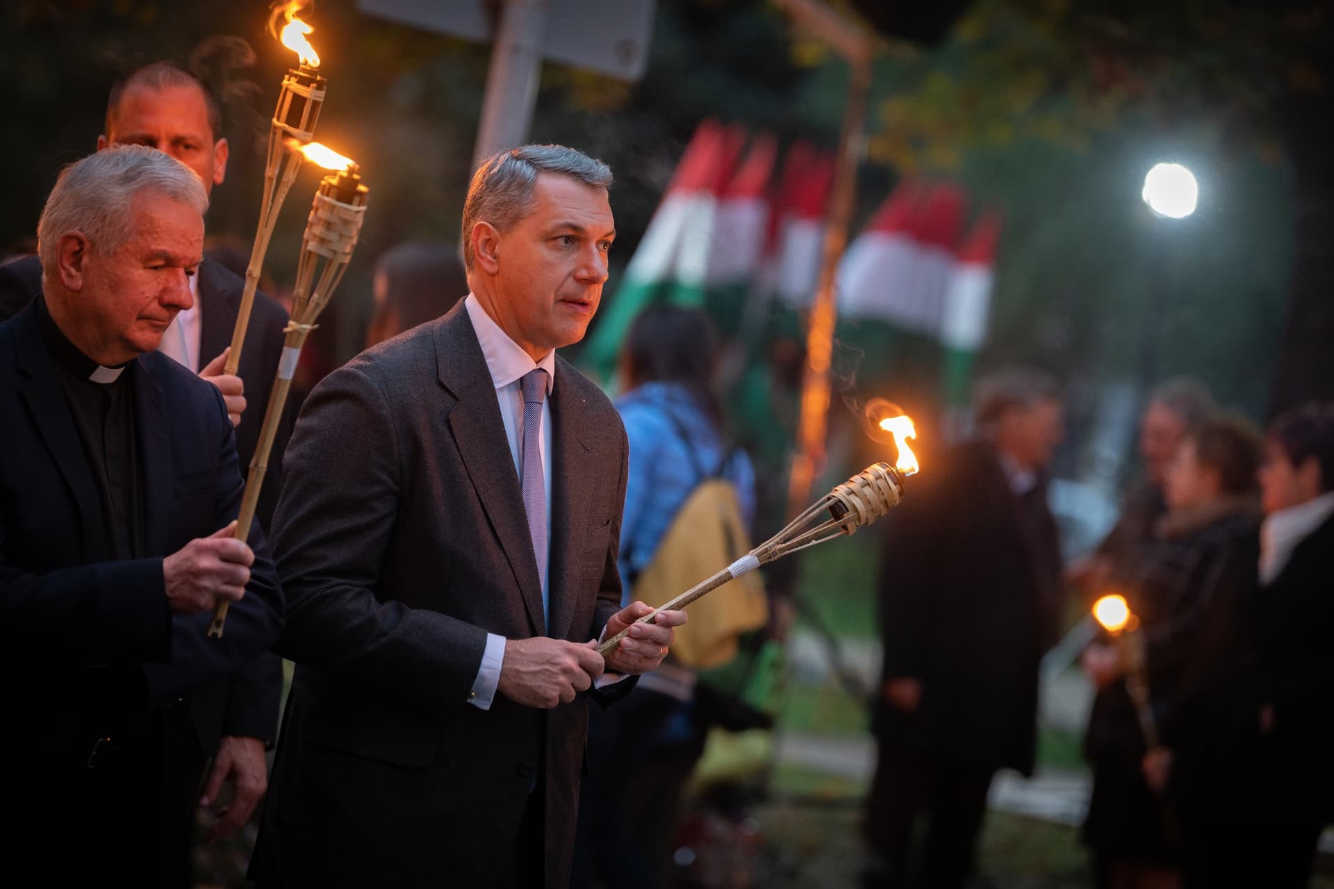 Lázár János szerint ha nincs megszállás és árulás, ott tarthatnánk, ahol Ausztria