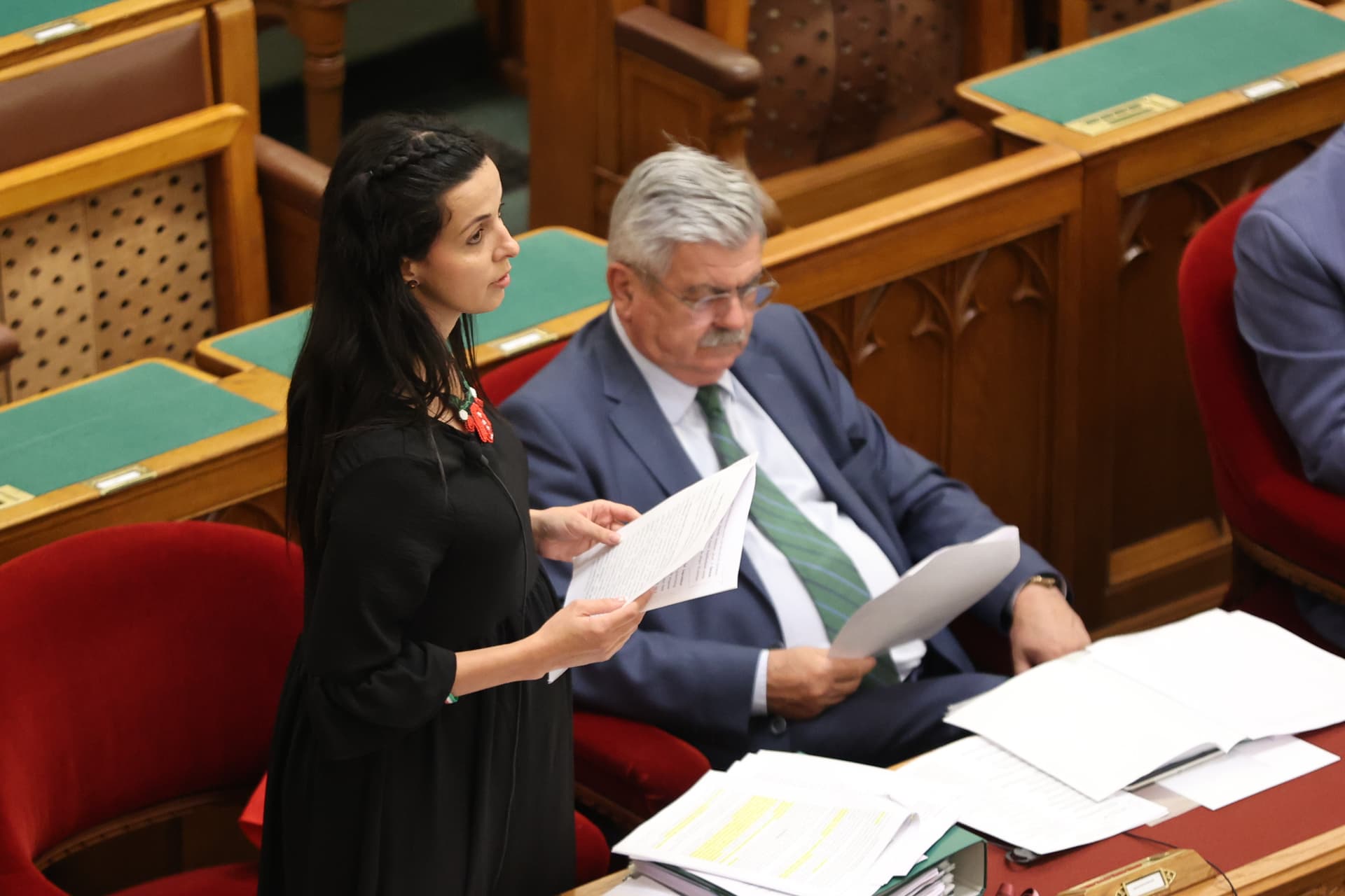 Ismét az energiaválság és a szankciók volt a fő téma a T. Házban