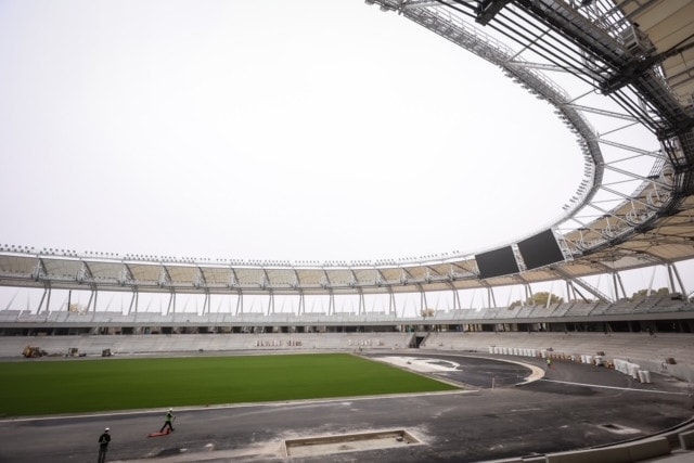 Hídavatás és bokrétaünnepség a Nemzeti Atlétikai Központ stadionjánál