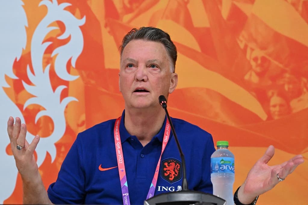 Louis van Gaal szerint rossz döntés télen rendezni világbajnokságot