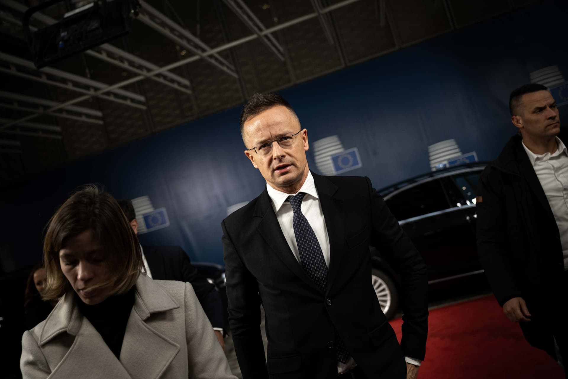 Szijjártó: Mindent meg kell tenni a közvetlen NATO-orosz konfliktus elkerülése érdekében