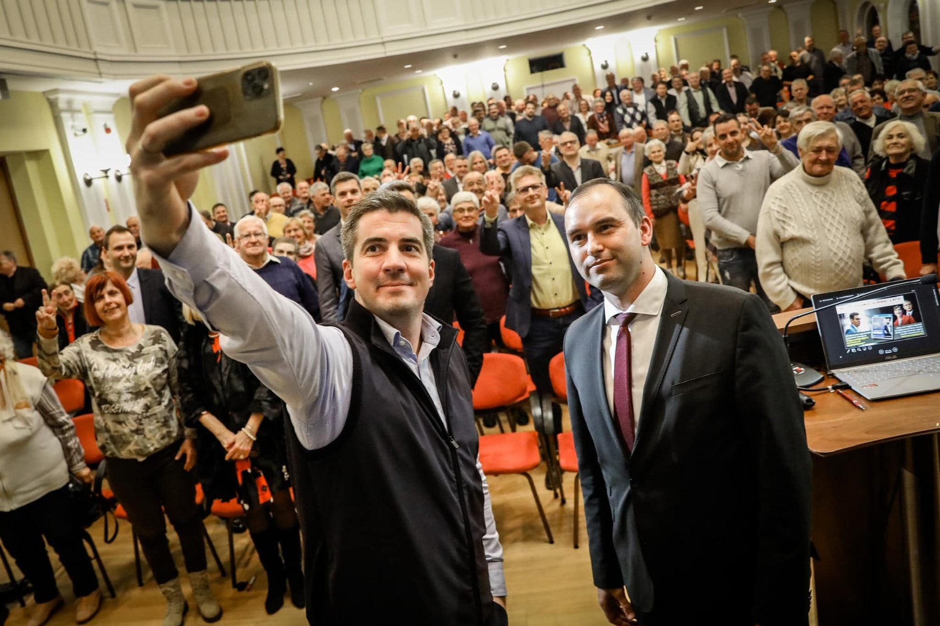 Kocsis Máté: Nem szeretnénk, ha velünk fizettetnék meg a háború árát!