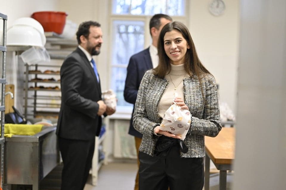 A kormány egy olyan társadalomért dolgozik, amelyben a fogyatékos és az ép ember egyaránt megtalálja a helyét