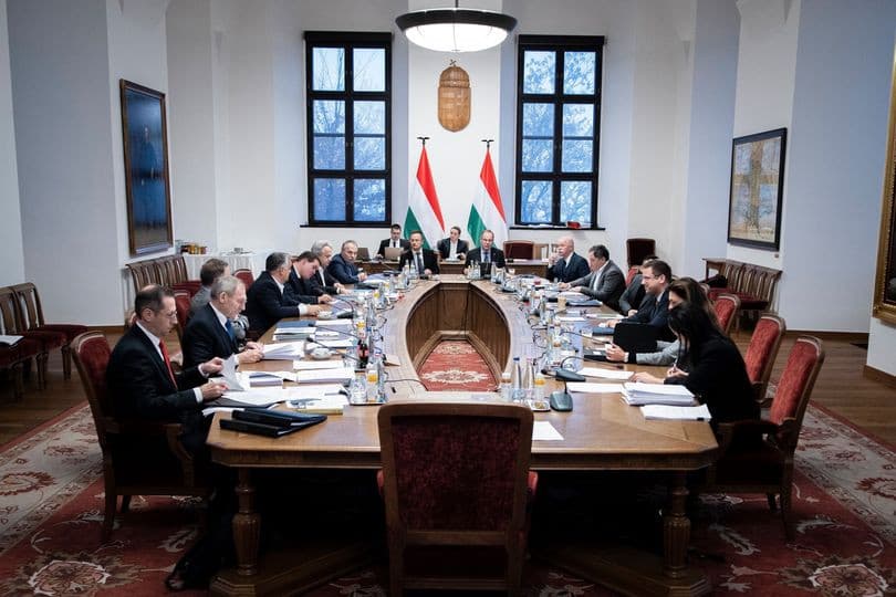 Orbán Balázs: Döntött a kormány!