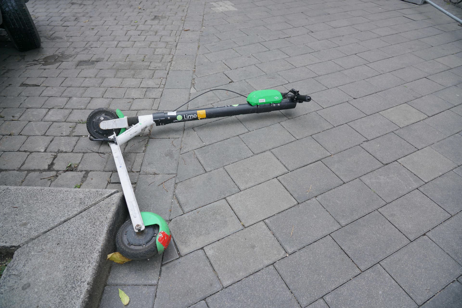 Bukfenc a rolleresnek
