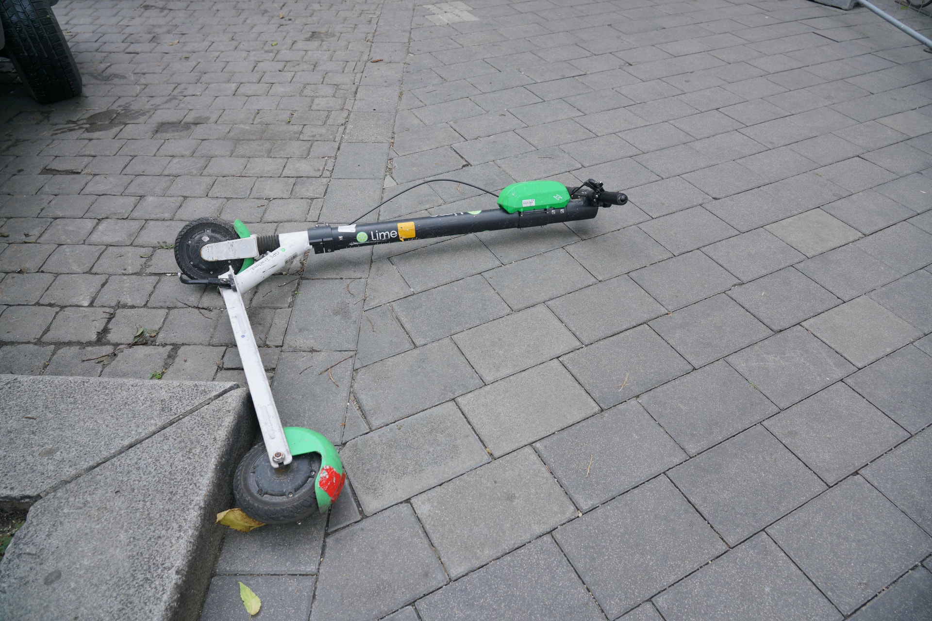 Bécsben szabályozzák az e-rollerezést