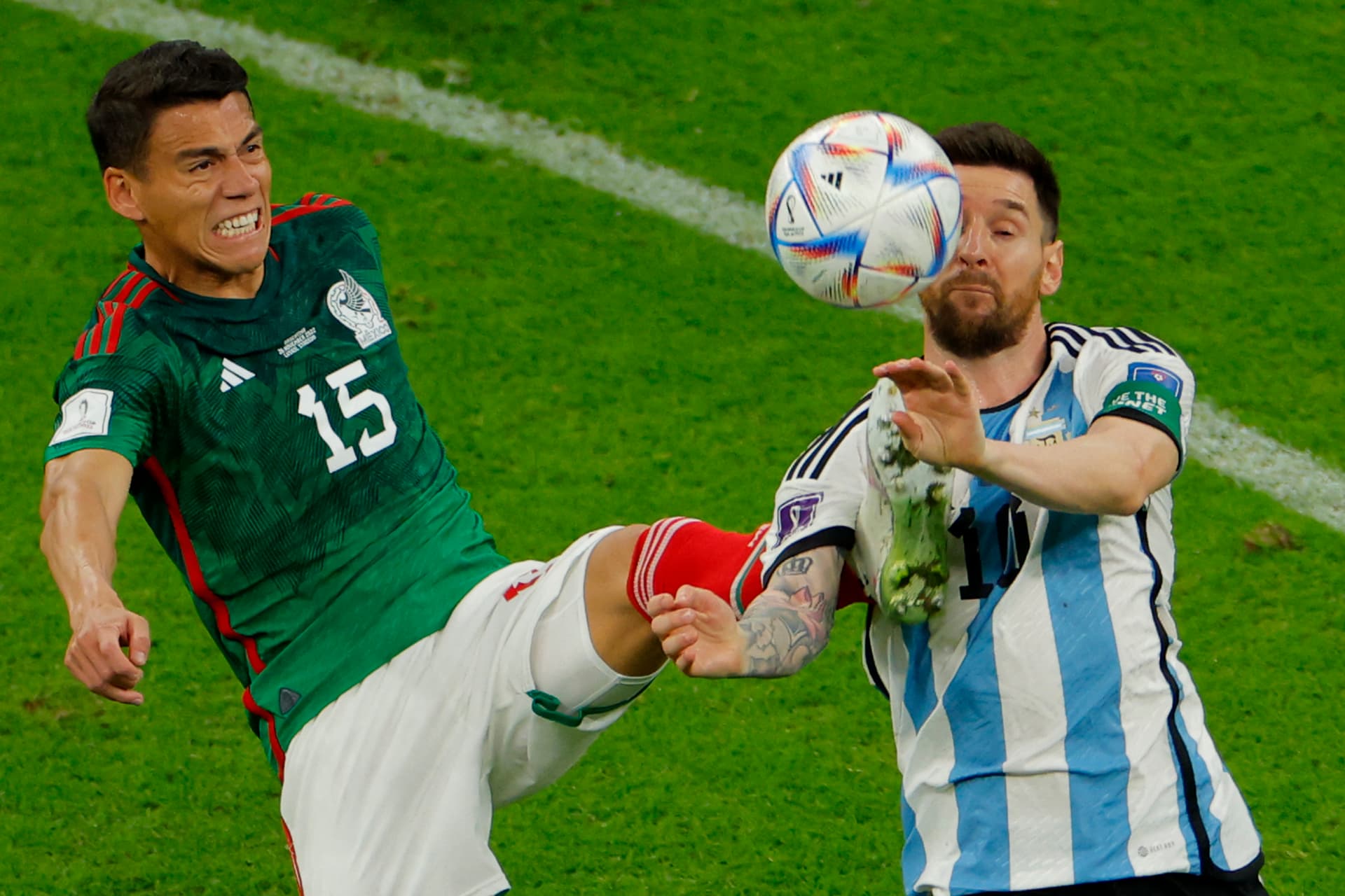 Messi kontra Lewandowski, a továbbjutásért