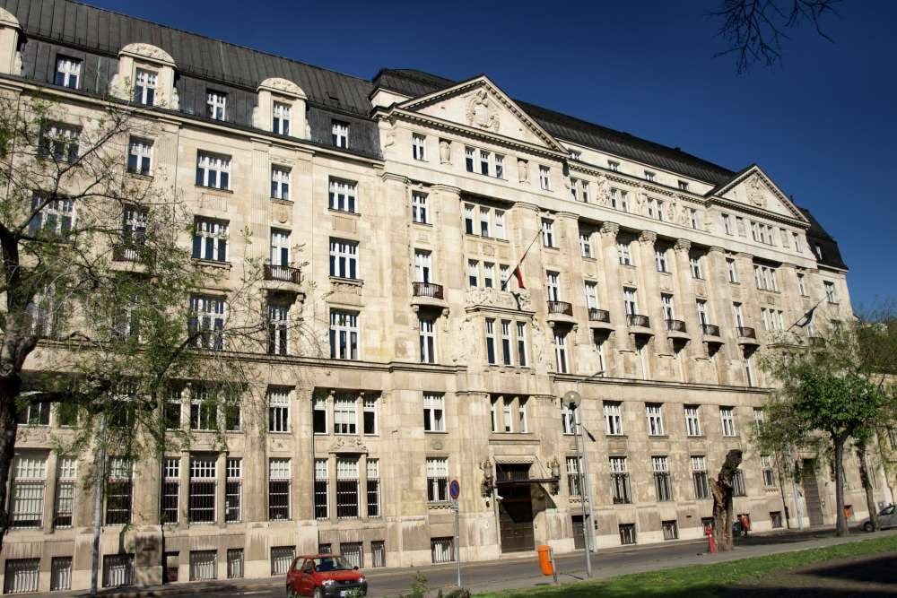 Elkerüli a recessziót a magyar gazdaság