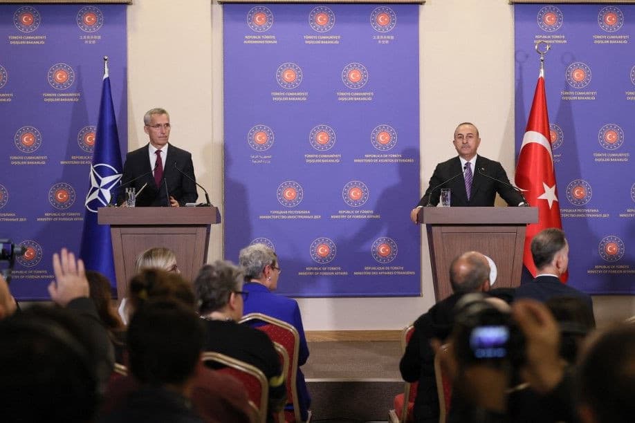 Stoltenberg: Svédország és Finnország teljesítette a török kéréseket