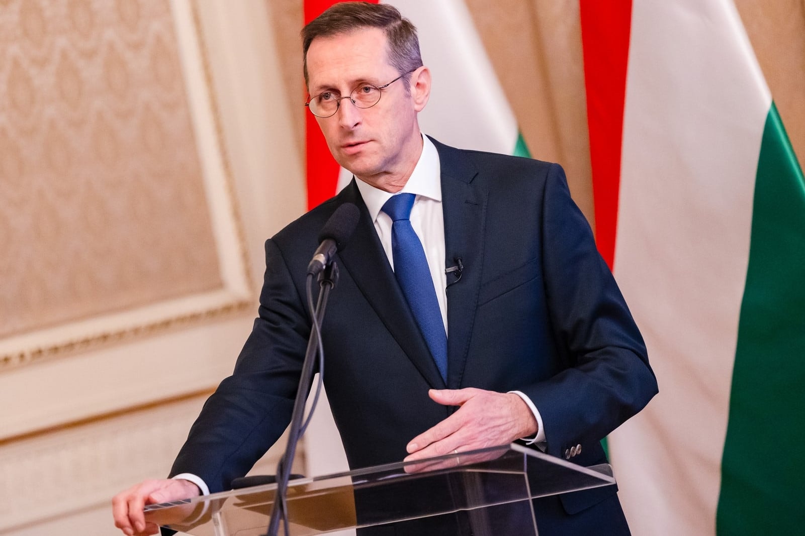 Varga Mihály: Csütörtökön érkeznek a megemelt nyugdíjak