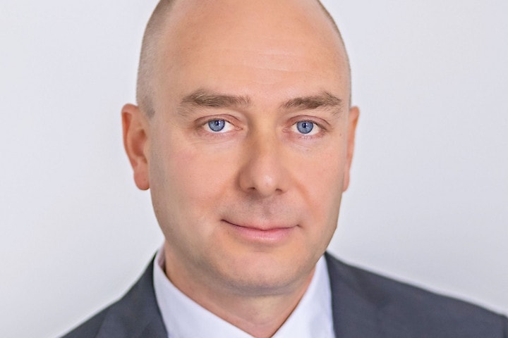 Szigorúan fellép a gyermekek védelmében az alapvető jogok biztosa