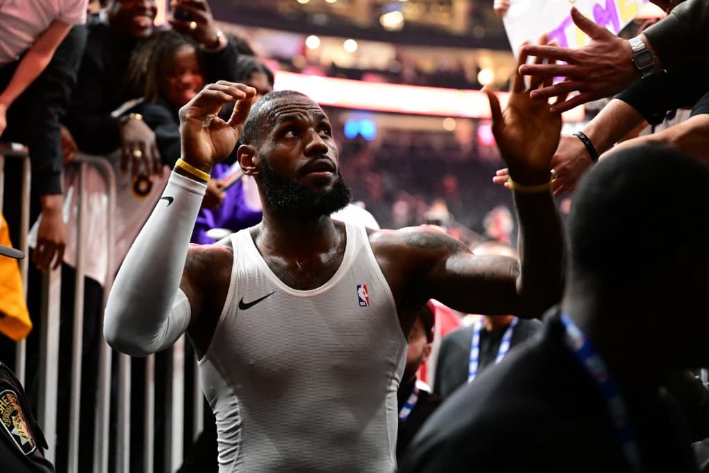 LeBron James 47 ponttal ünnepelte születésnapját