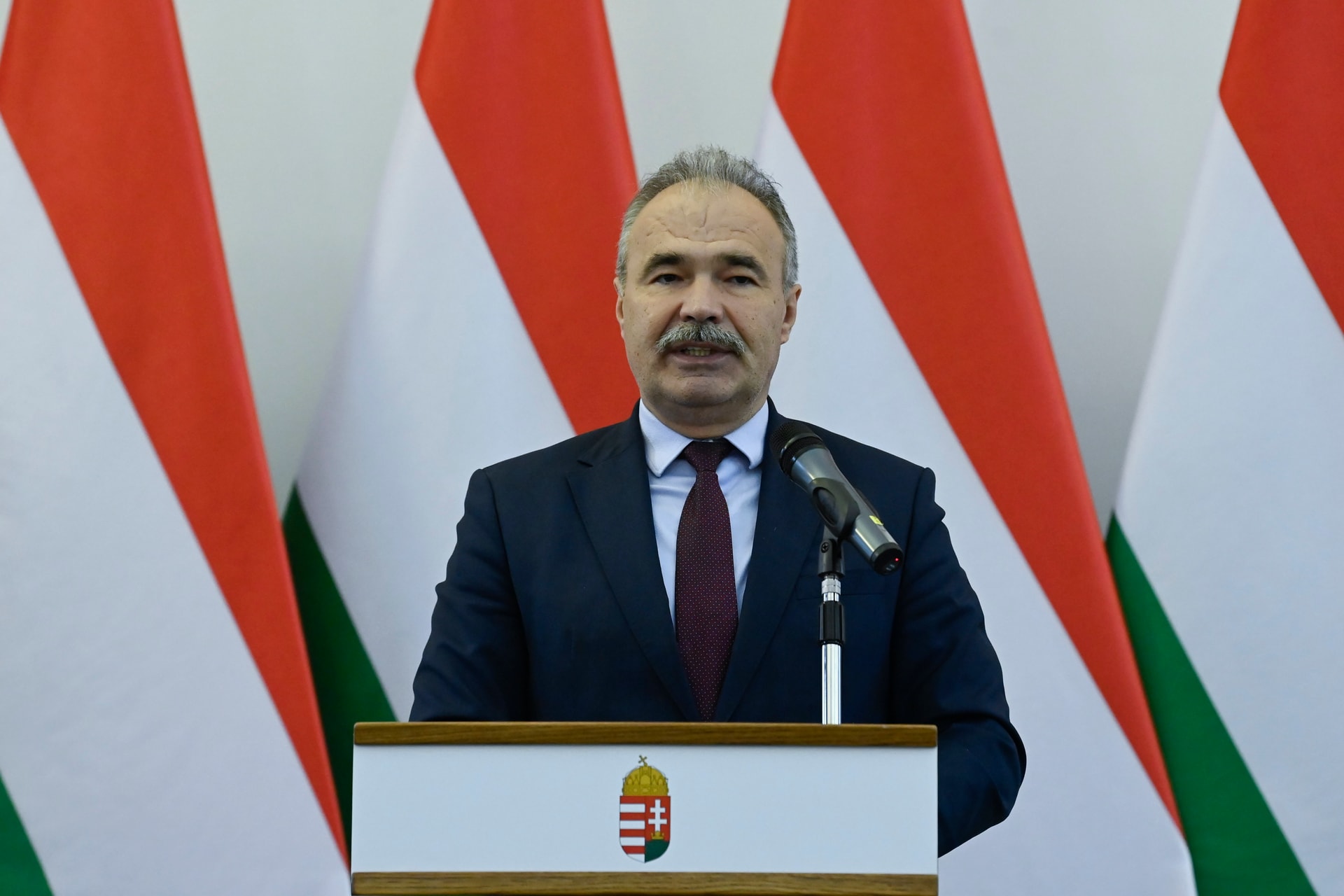 Nagy István: A szankciós energiaárak miatt rendkívüli uniós támogatás kell a gazdálkodóknak