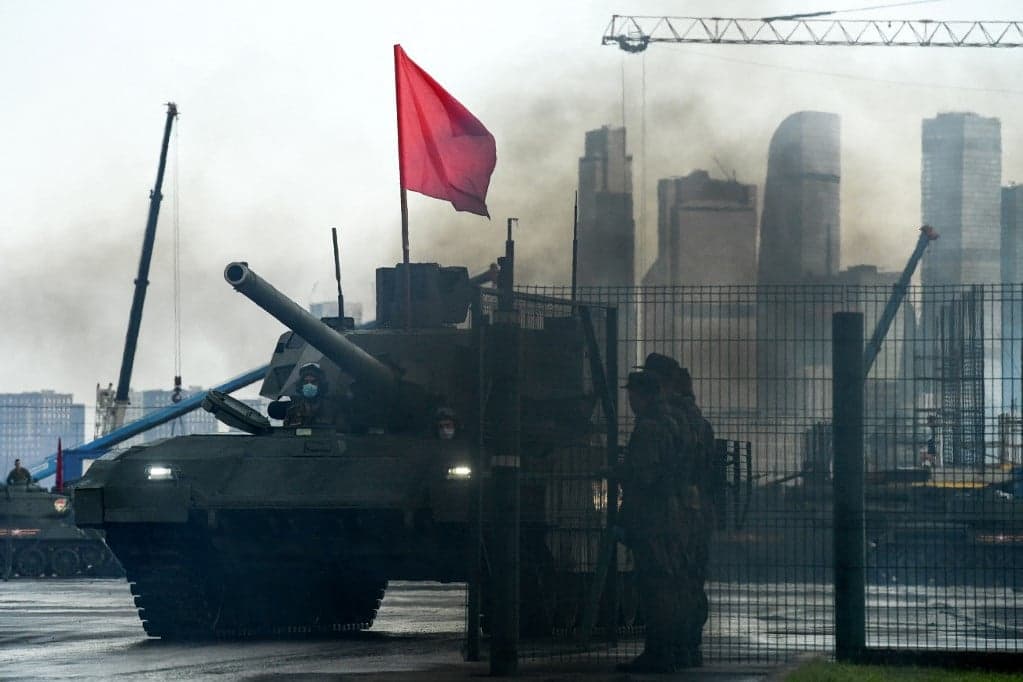 Orosz válasz: érkeznek a T–14 Armata harckocsik?