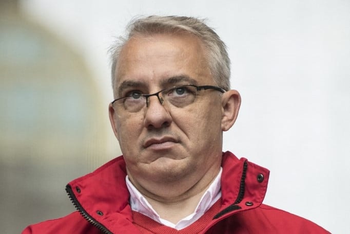 Már csak nyolcan vannak versenyben a cseh köztársasági elnökségért