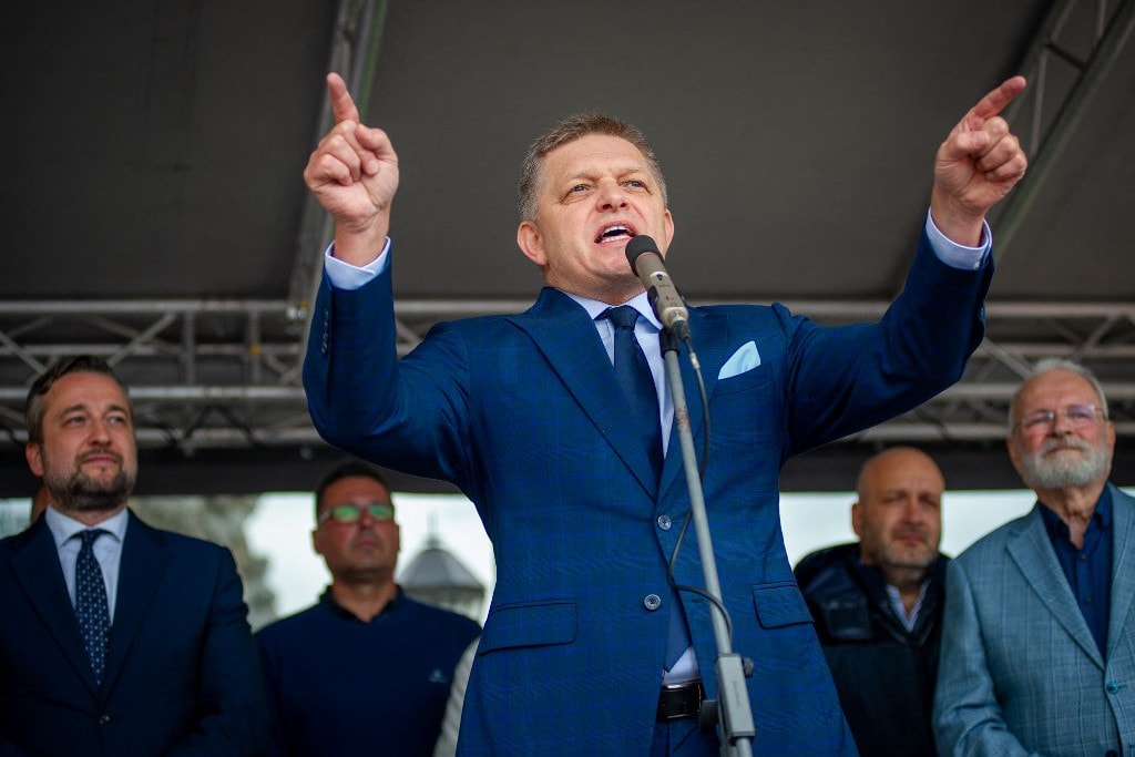 Részvételre buzdít Fico