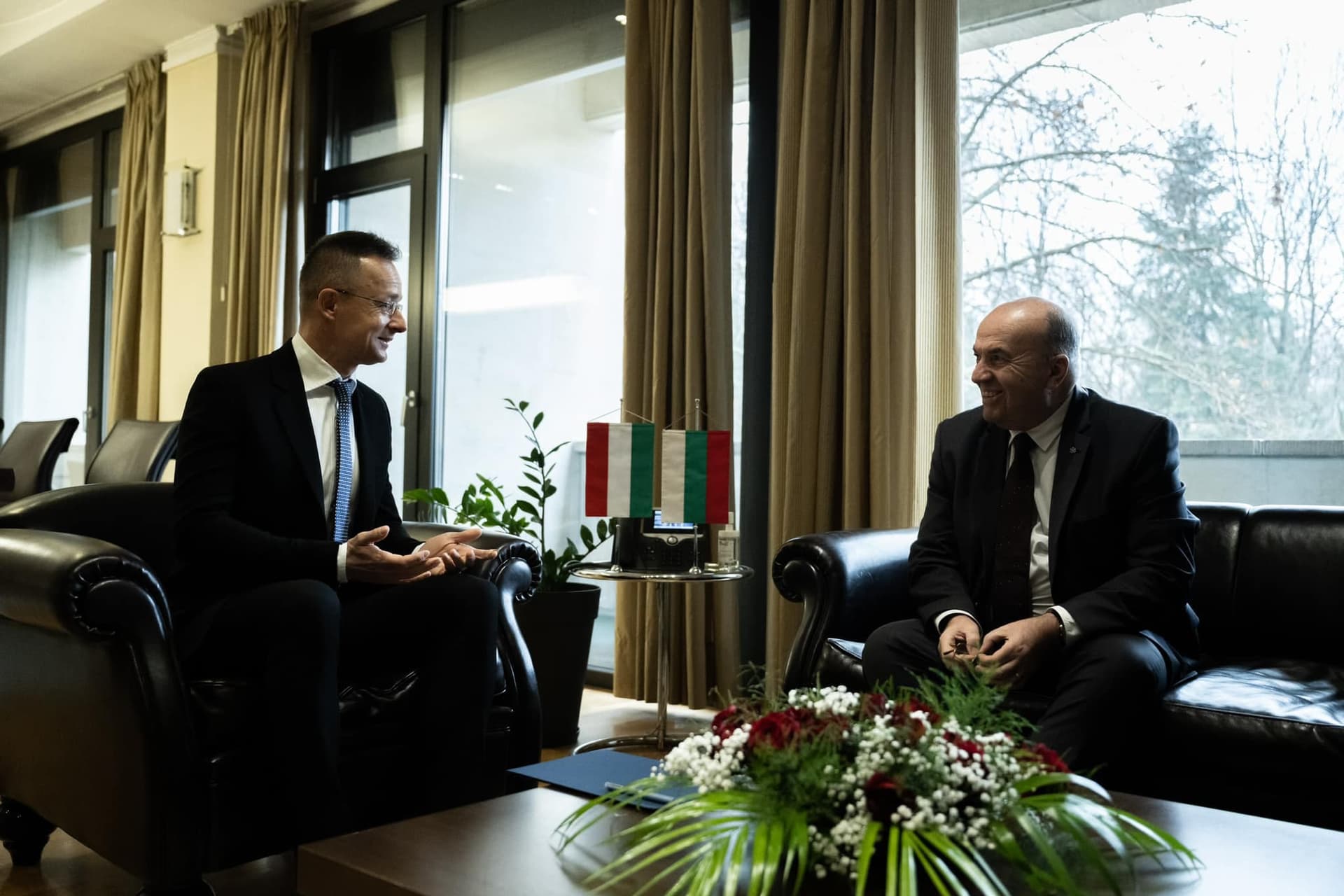 Szijjártó: Magyarország támogatja Bulgária felvételét a schengeni övezetbe + VIDEÓ