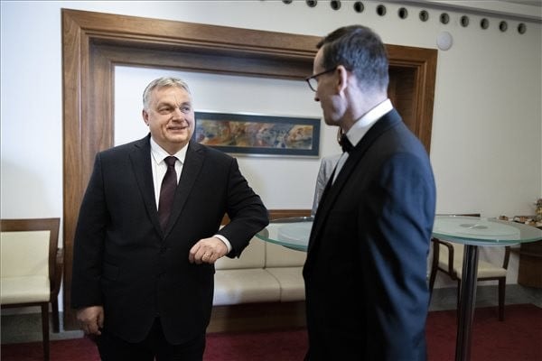 Orbán Viktor részt vett a szlovák államiság évfordulóján tartott gálaesten