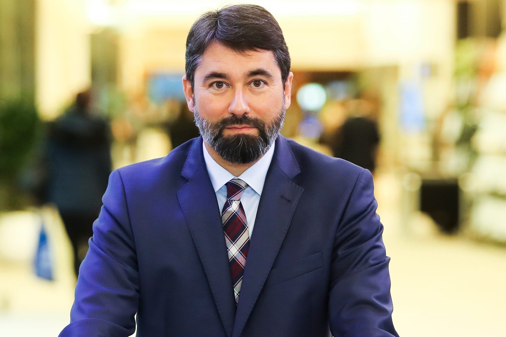 Hidvéghi Balázs: El kellene fogadnunk, hogy az élet és a születés szent!