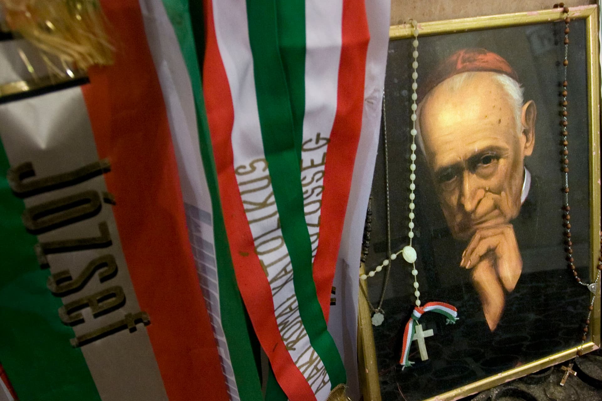 Fiataloknak szóló kiállítás nyílt Mindszenty életéről