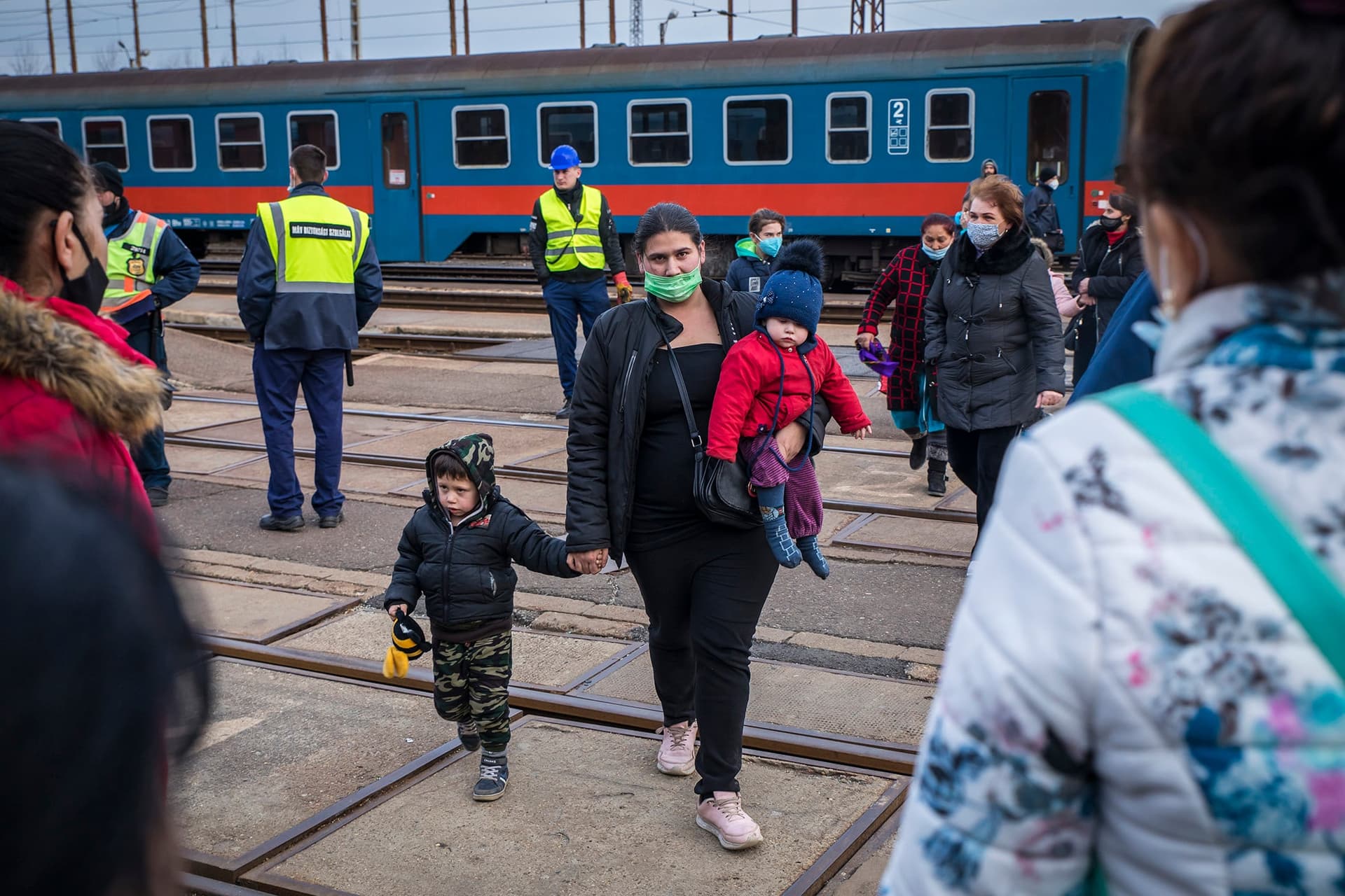 Csaknem tizenháromezren érkeztek Ukrajnából pénteken