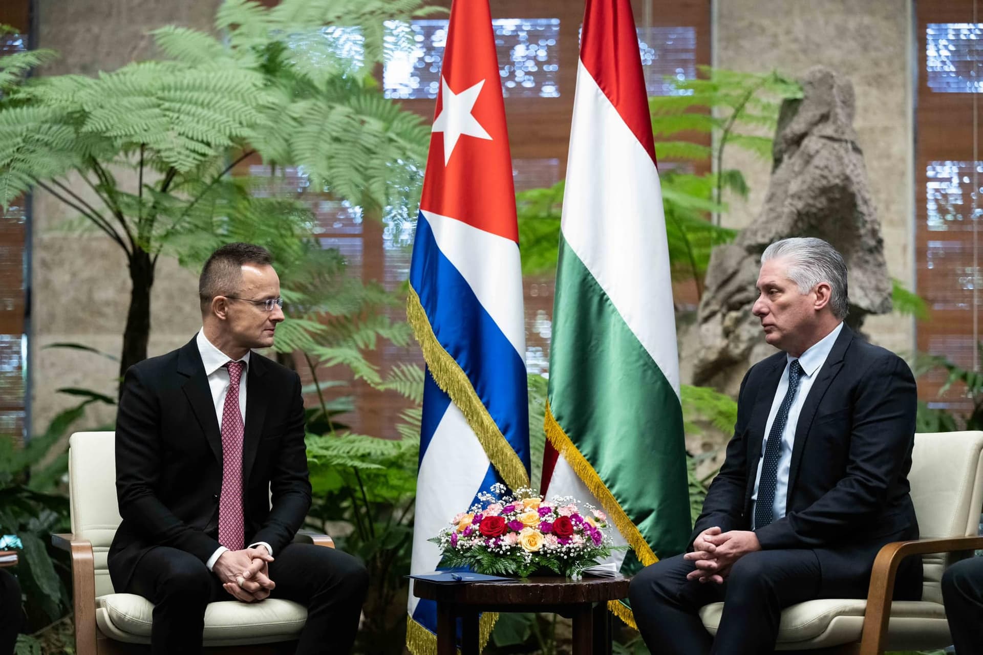 A nemzetközi politikának újra vissza kell térnie a kölcsönös tisztelet talajára