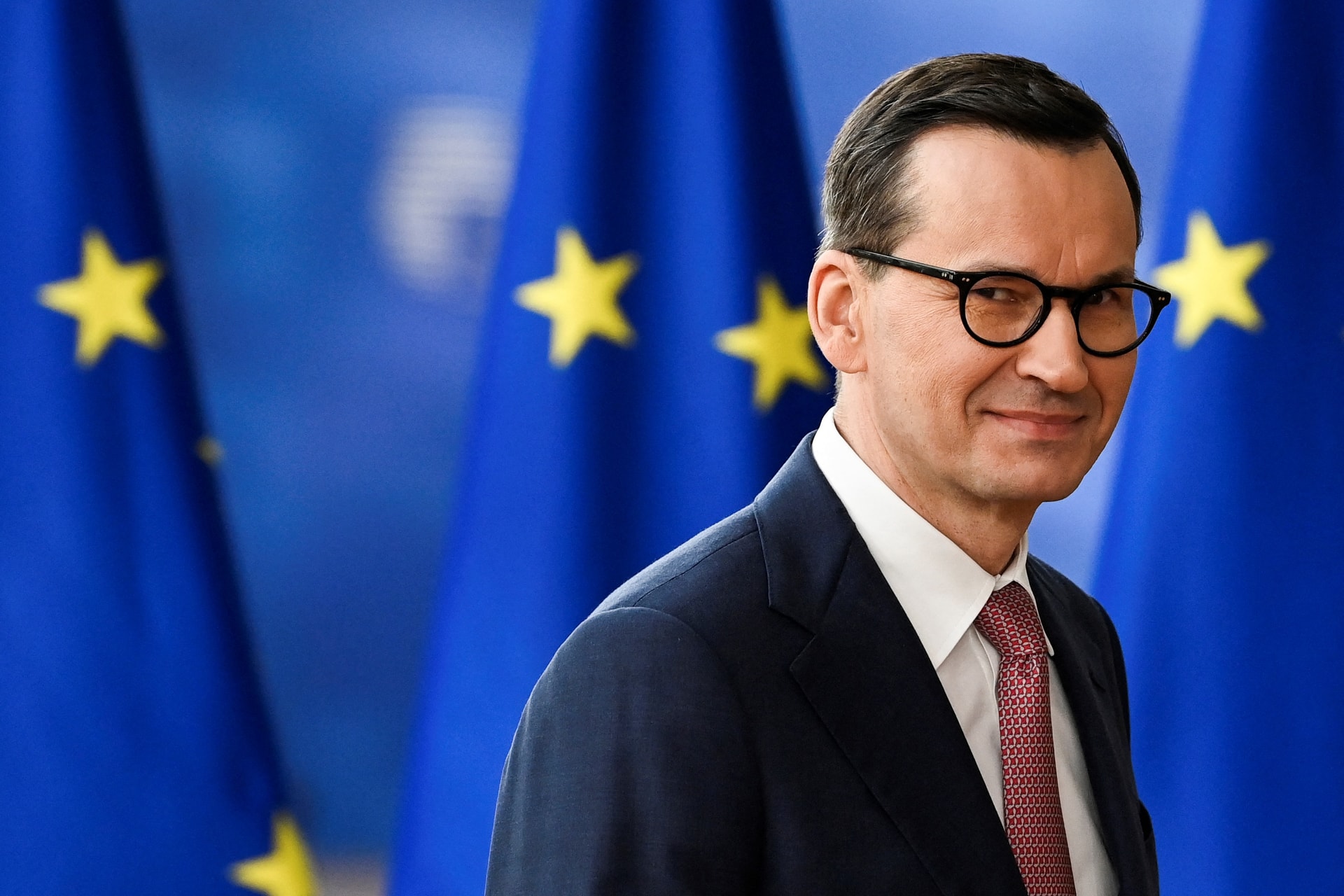 Mateusz Morawiecki: Fel kell készülni az évekig tartó védelemre az orosz fenyegetéssel szemben