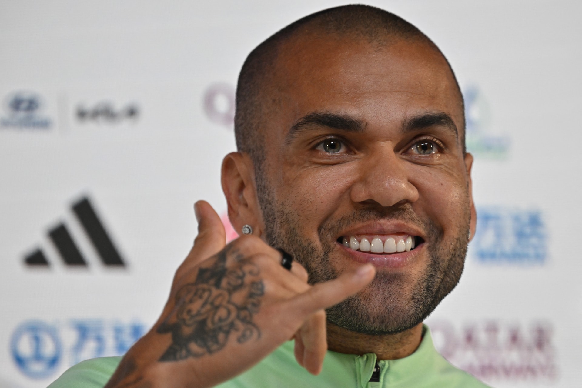 Vádat emelnek Dani Alves ellen Spanyolországban