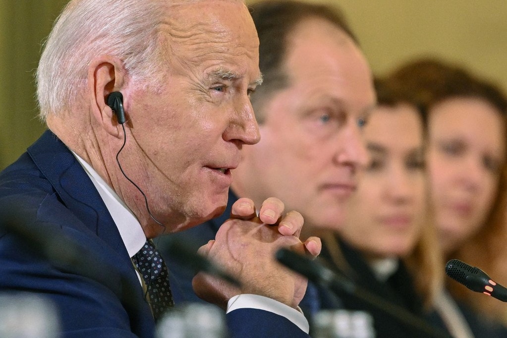 Biden: Washington és szövetségesei továbbra is támogatják Ukrajnát