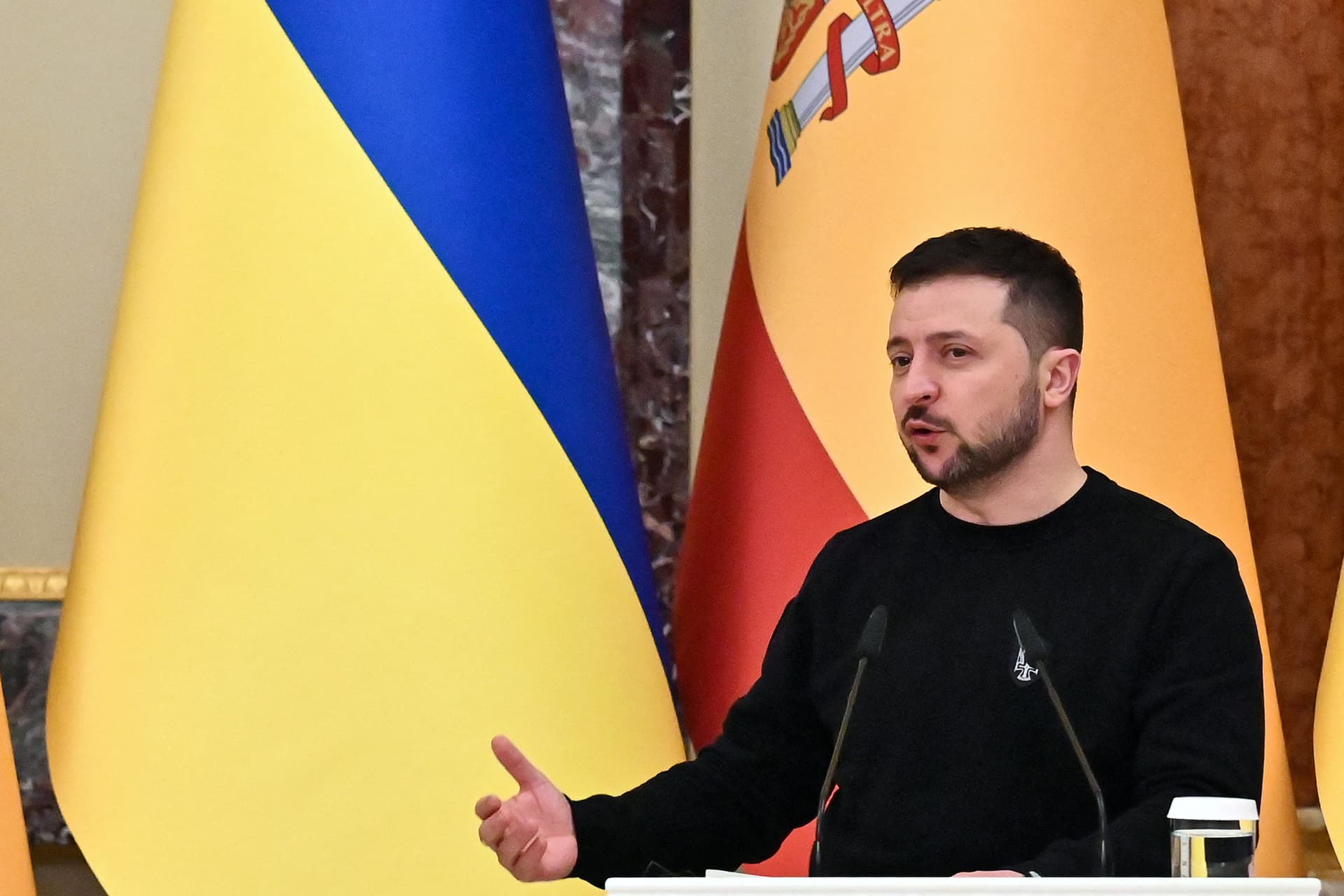 Az ukránok a fegyveres erőkben bíznak leginkább