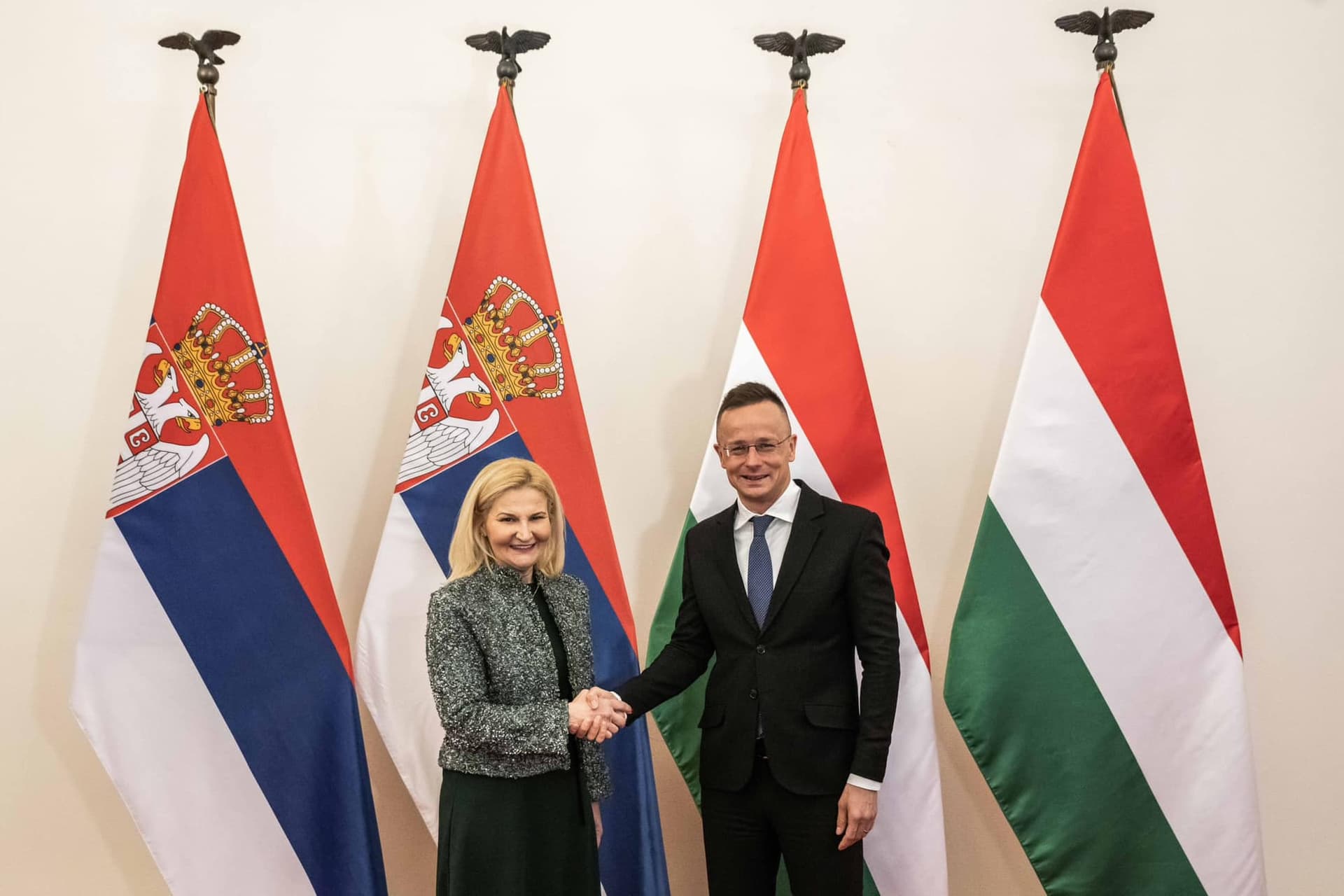 Szijjártó: A jelenlegi válság lehetőséget biztosít az európai integrációs folyamat felgyorsítására + VIDEÓ
