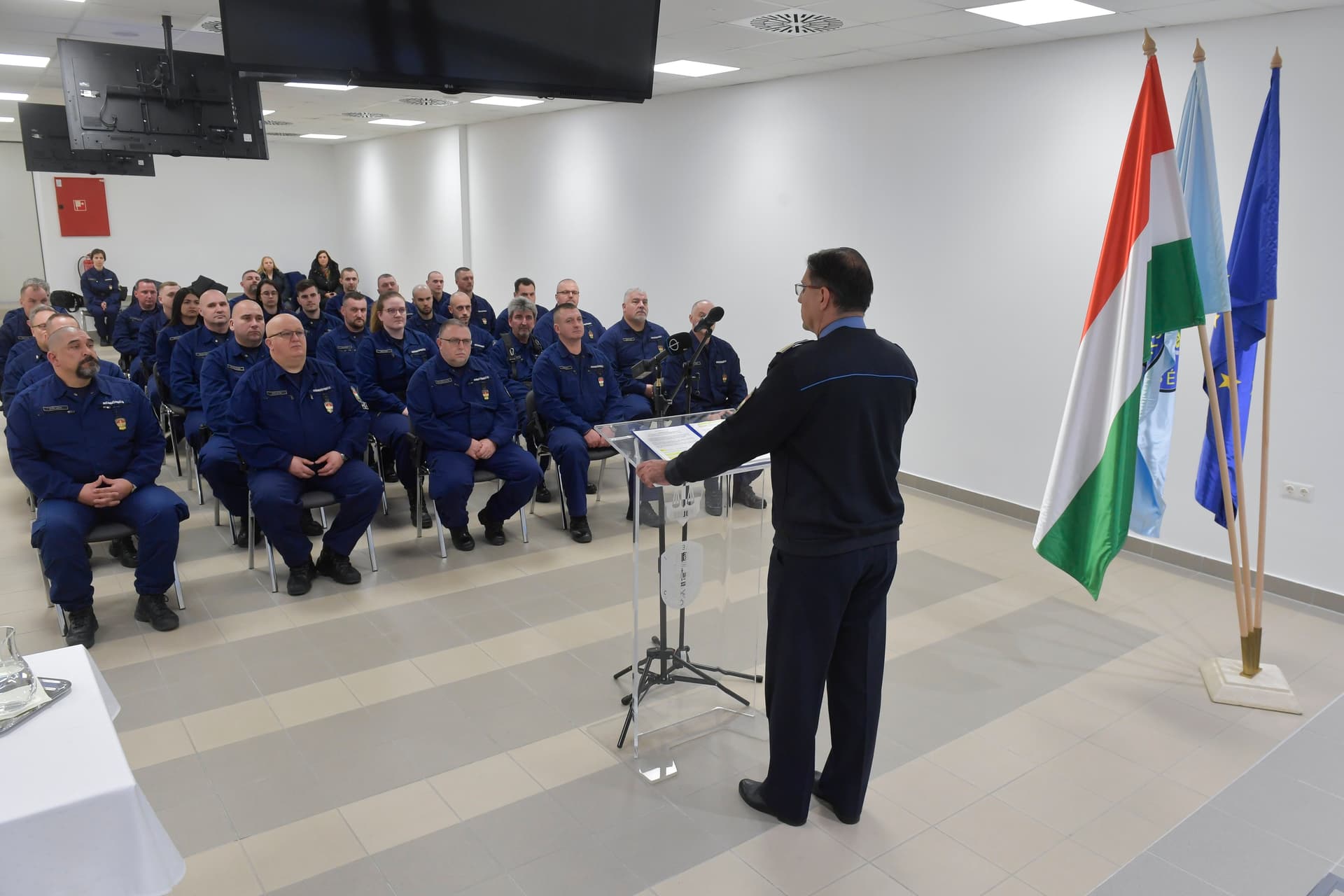 Újabb magyar rendőri egység indul Észak-Macedóniába