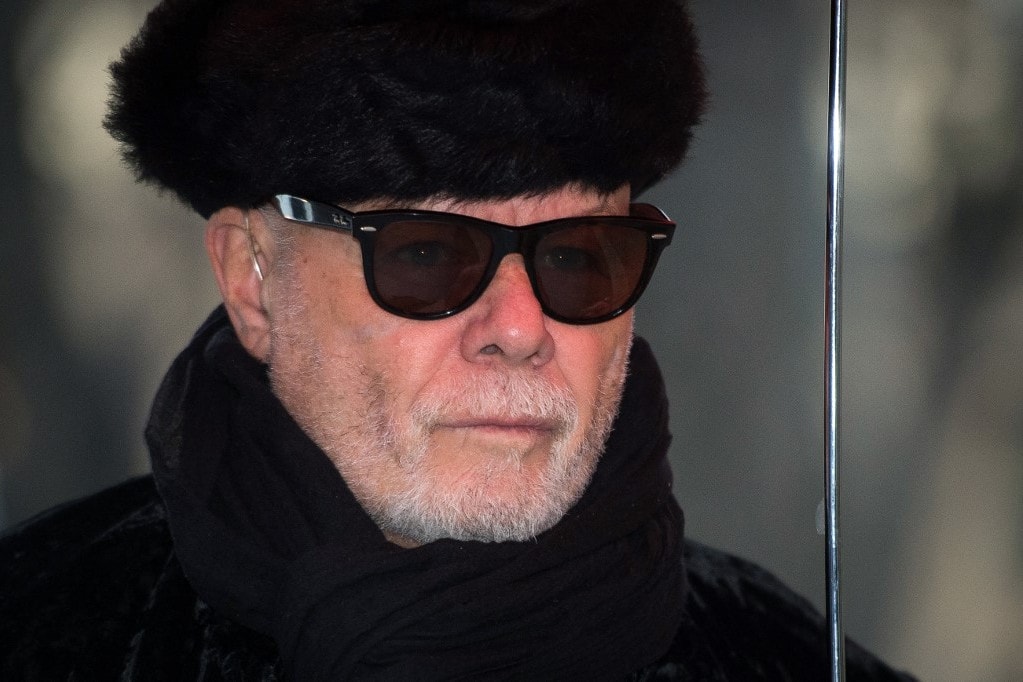 Szabadlábra helyezték a gyermekek elleni szexuális bűncselekményekért elítélt Gary Glittert