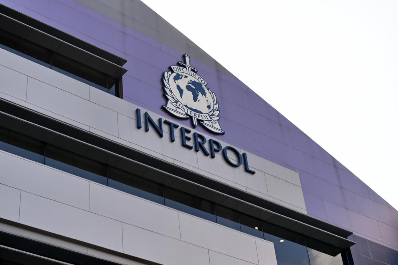 A nyilvánosság segítségét kéri kihűlt esetek megoldásában az Interpol