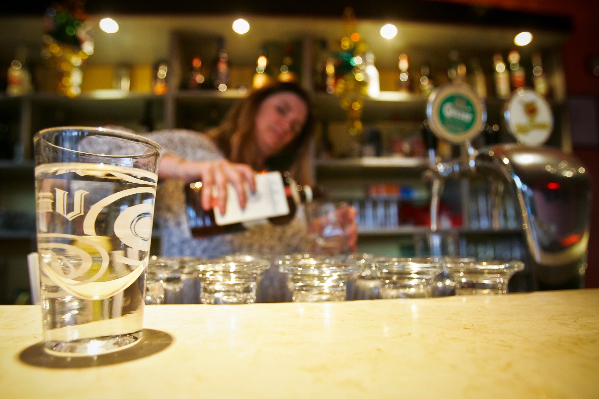 Egy kutatás szerint a fiatalok egyre inkább mellőzik az alkoholt