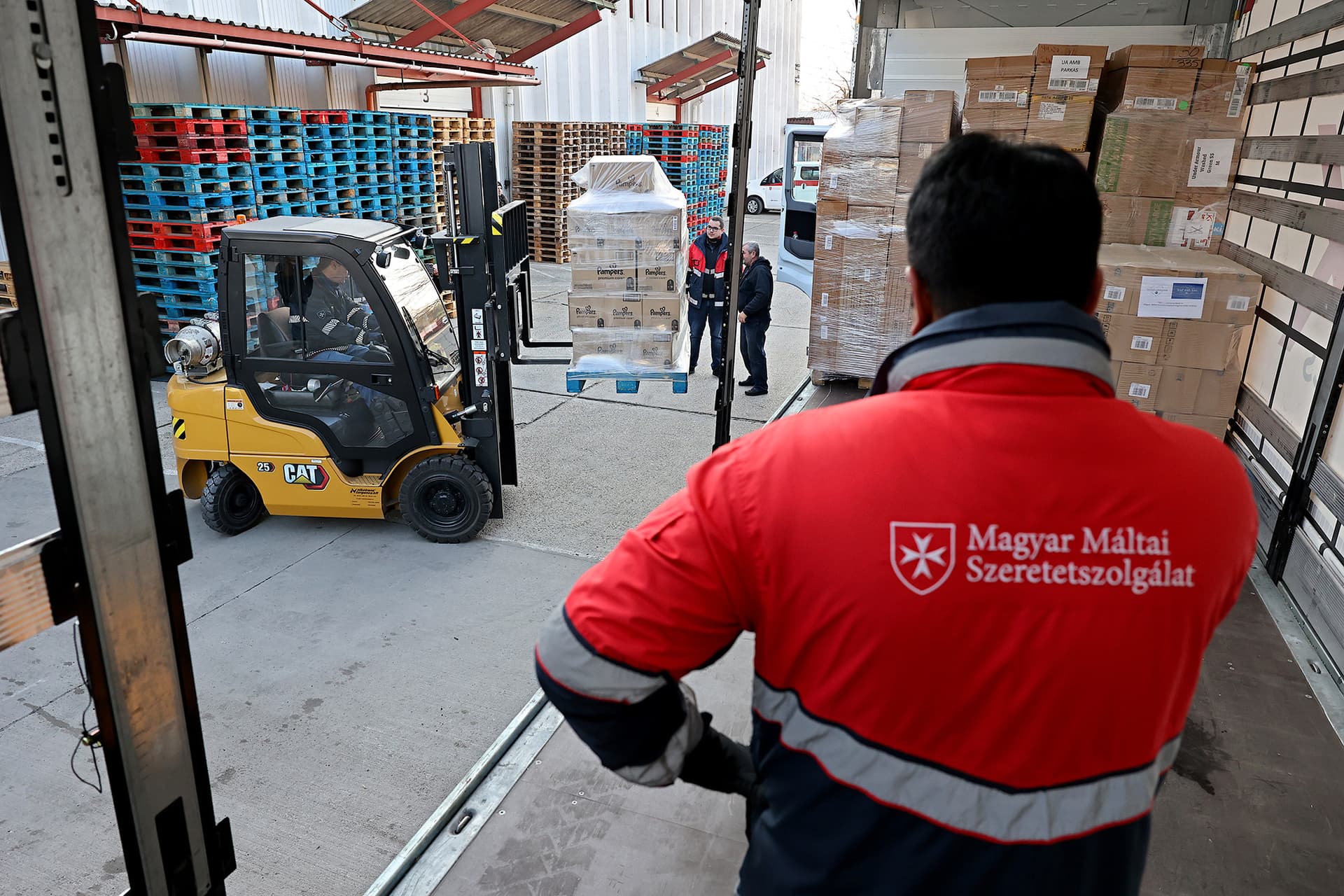 Segélyszállítmányt visz a Magyar Máltai Szeretetszolgálat Hatay tartományba – GALÉRIA