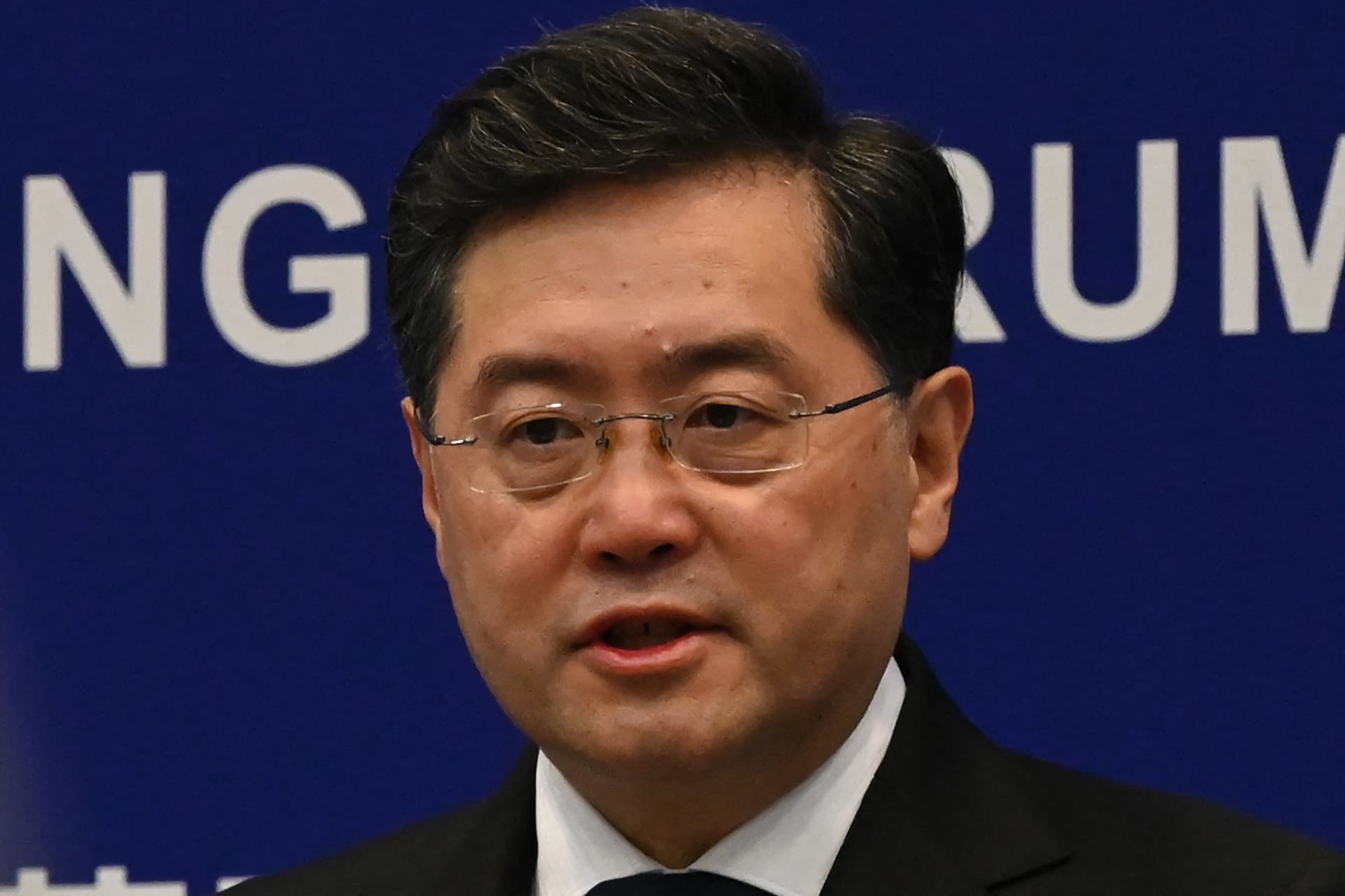 Peking továbbra is kész előmozdítani az ukrajnai rendezést