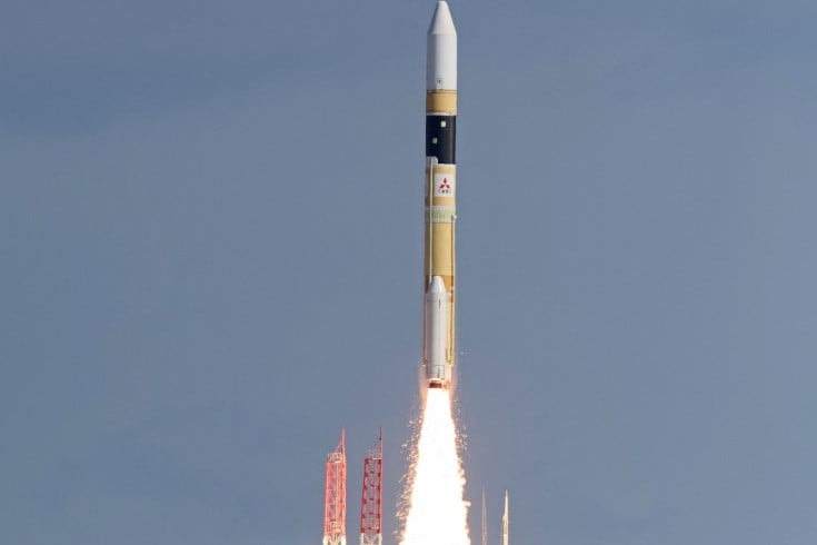 Phenjan négy stratégiai robotrepülőgépet tesztelt