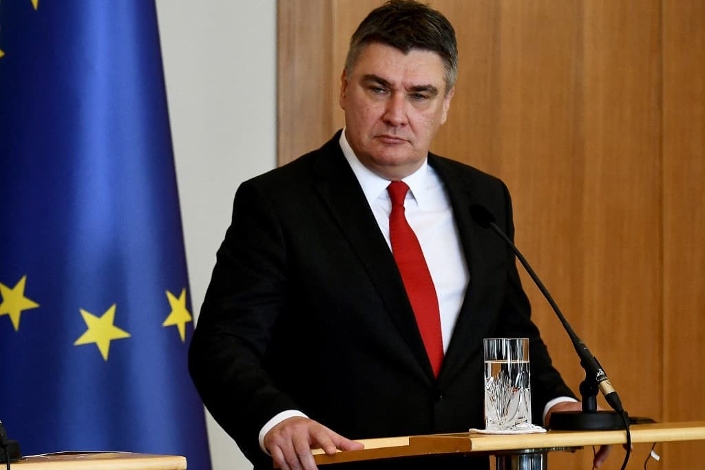 A horvát elnök hitetlenkedve és félelemmel követi az ukrán háború fejleményeit